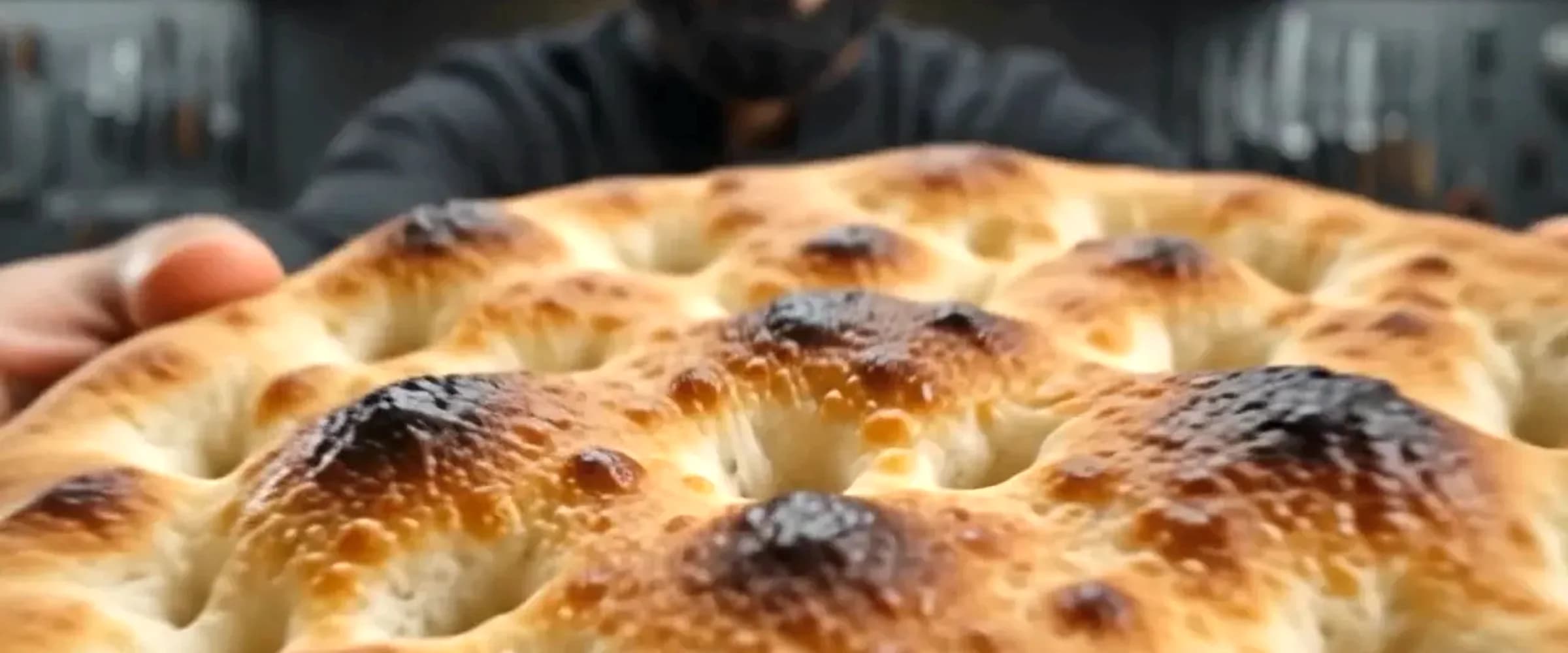 Frisch geschnittener Drehspieß bei MEGA Pizza & Kebaphaus